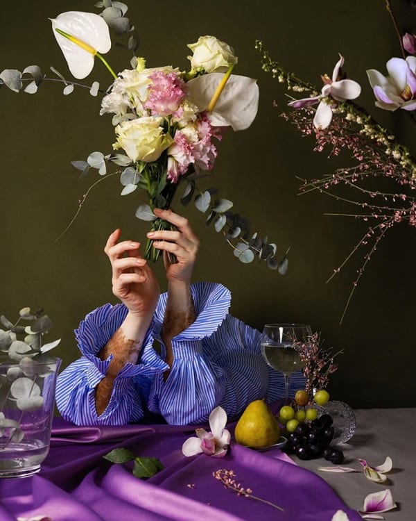 Violeta Sofia, Carnations