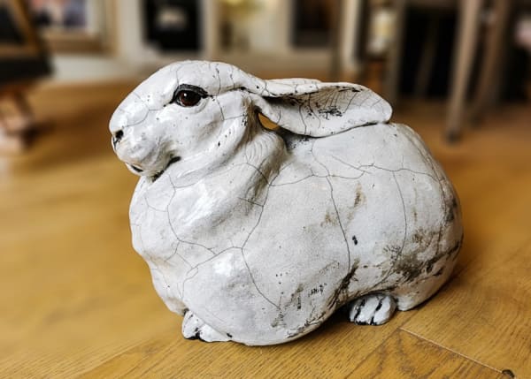 Lesley McKenzie, Hare