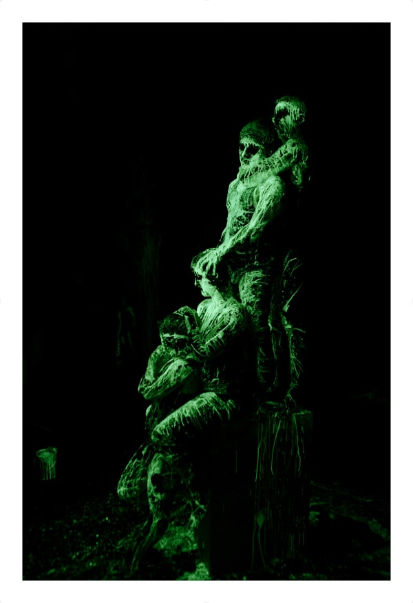 Oliver Herring 奥利弗·赫林, Areas for Action, Day 16: Phosphorescent Group Phosphorescent Totem, 2010