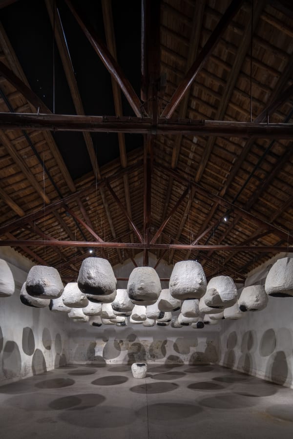 Shi Hui 施慧, Suspending Foundation Stones 《悬础》 , 2009 - 2010