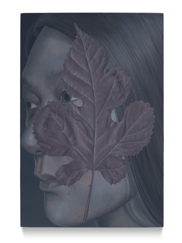 Olivia Jia 奥利维亚·贾, Self portrait with mulberry leaf 自画像与桑叶, 2025