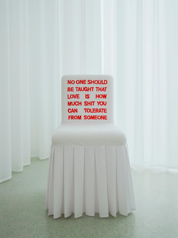 Duyi Han 韩笃一, No One Should 无人应该, 2021