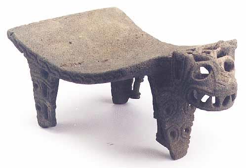 Guanacaste-Nicoya Basalt Jaguar Effigy Metate