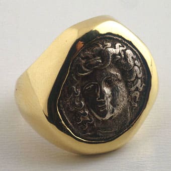 Gold Ring Featuring a Silver Coin of Larissa