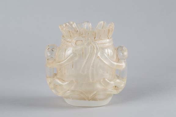 Rock crystal decorative vase in the form of a pouch