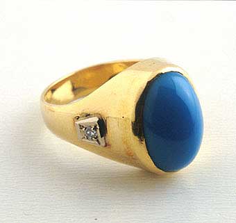Ring of 18k Gold, Turquoise, 2 Diamonds