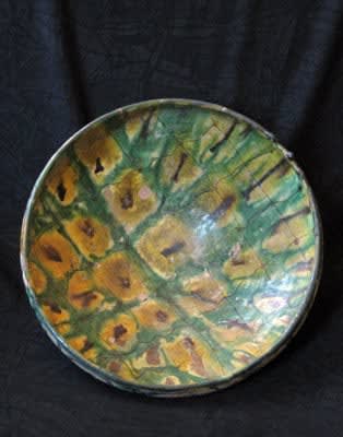 Splashed Sgraffiato Dish