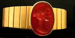 Gold Bracelet Carnelian Intaglio Depicting a Roman Empress