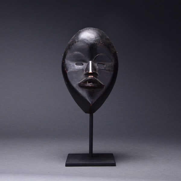 Dan Wooden Mask