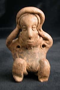 Tuxcacuesco-Ortices Style Colima Terracotta Sculpture of a Squatting Woman