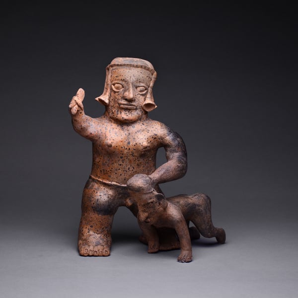 Ameca-Ezatlán Style Jalisco Terracotta Sculpture of a Warrior and Captive
