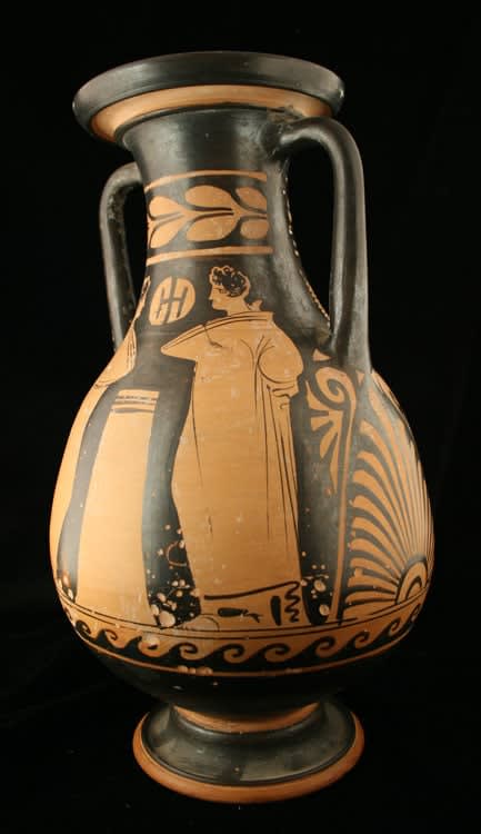 Apulian Red-Figure Pelike