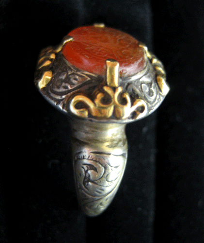 Ottoman Silver Ring Featuring an Inscribed Carnelian Seal