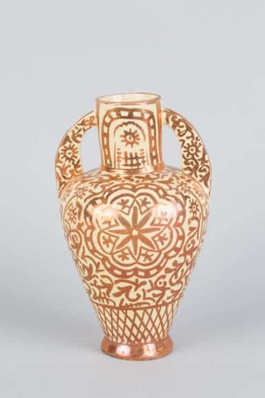 Glazed copper lustre Hispano-Moresque amphora-type vase