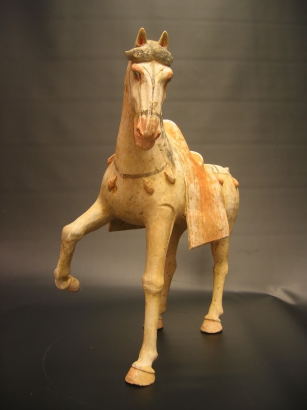 Tang Dynasty Painted White Pottery Prancing Horses