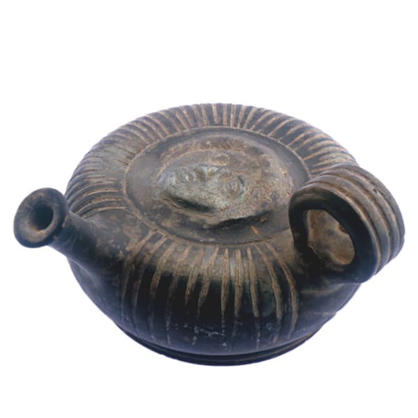 Campanian Black-Glazed Guttus