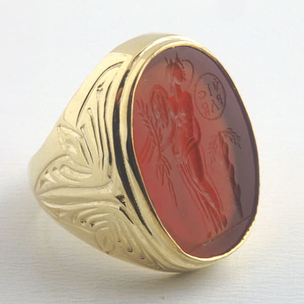 Gold Ring Featuring a Classical Revival Carnelian Intaglio of Victory