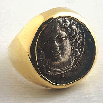 Gold Ring Featuring a Silver Coin of the City of Larissa in Thessaly