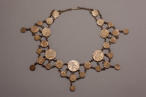 Islamic necklace composed of coins in different diameters