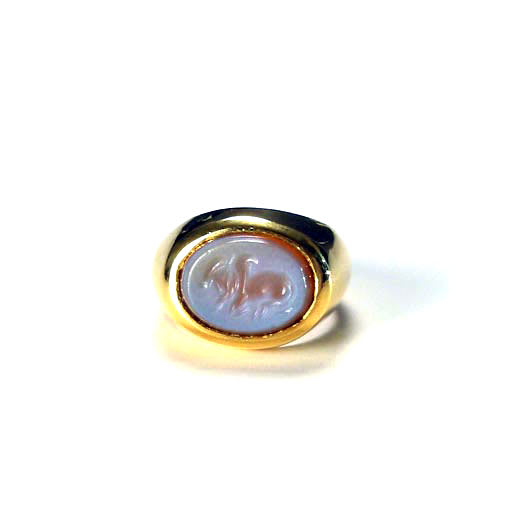 Pyu Culture Agate Intaglio Ring Depicting a Brahma Bull