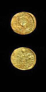 Byzantine Gold Solidus of Emperor Maurice Tiberius