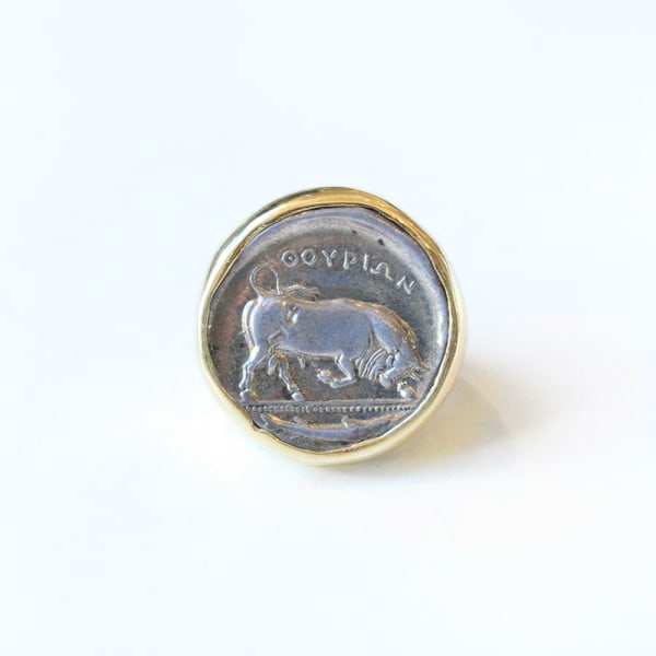 Gold Ring Featuring a Thurian Silver Stater