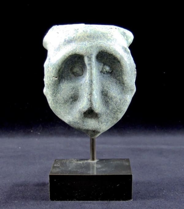 Bactrian Glass Zoomorphic Head