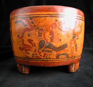 Mayan Babilonia Painted Tripod Cylindrical Vessel