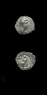 Silver Denarius of Emperor Commodus
