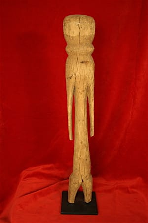 Moba Tchitchiri Sculpture