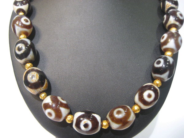 Agate Beaded Necklace
