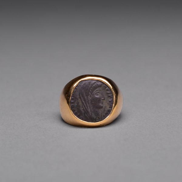 Gold Ring Featuring a Roman Bronze Coin of Emperor Constantine the Great