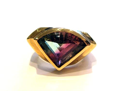 18 Karat Gold Ring Set with a Multicolored Pink and Green Tourmaline