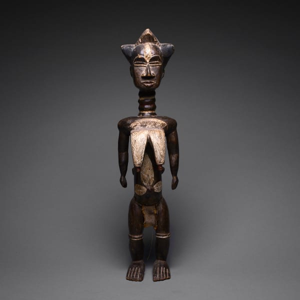 Dan Wooden Maternity Figure