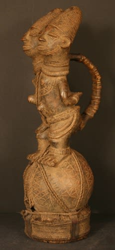 Mangbetu Terracotta Vessel in the Shape of Conjoined Twins