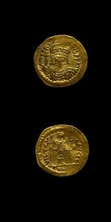 Byzantine Gold Solidus of Emperor Maurice Tiberius