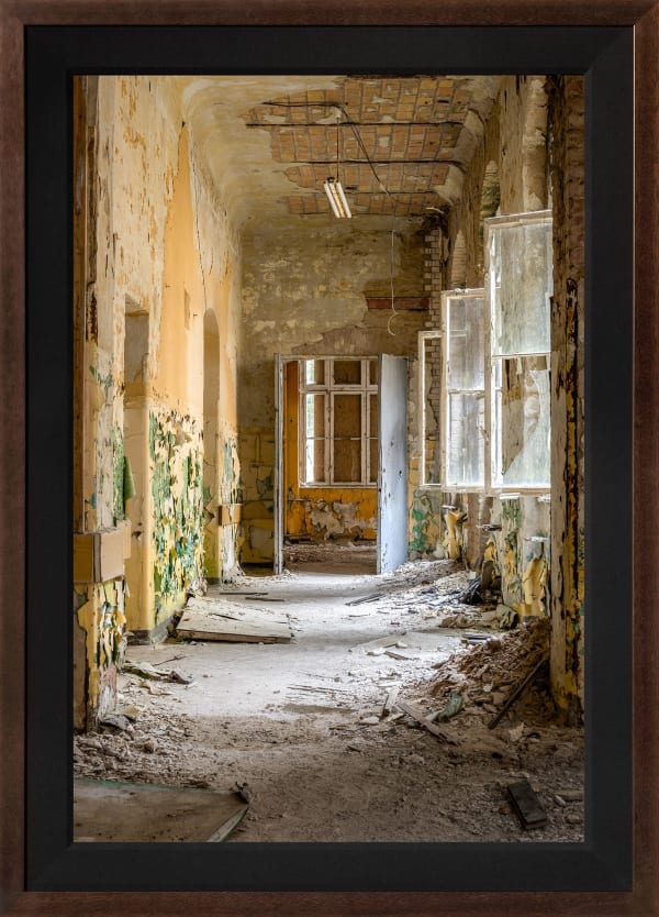 Mario Basner, Remnants of Time, Classic Brown Frame, Black Liner