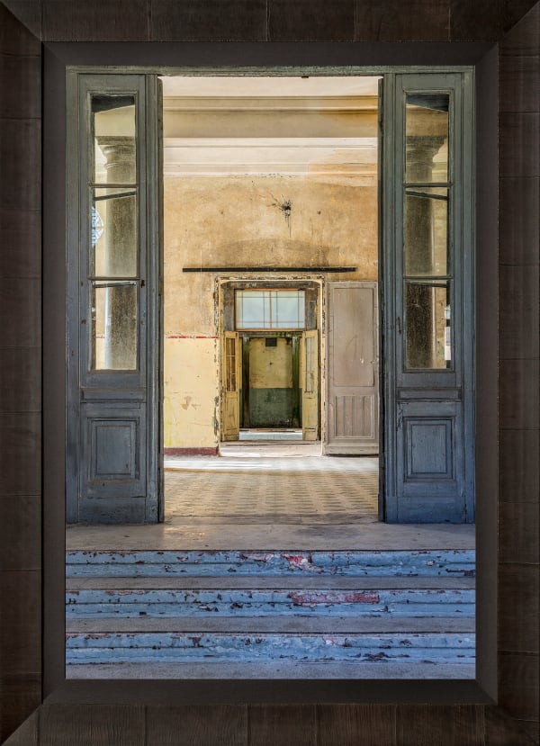 Mario Basner, Four Rooms, Tabacchino Frame, Dark Ash, Black Liner