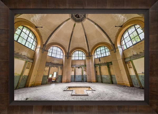 Mario Basner, Bathhouse, Tabacchino Frame, Cigar Leaf, Black Liner