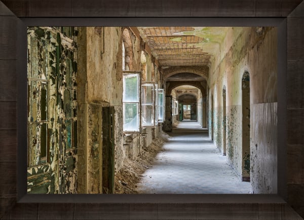 Mario Basner, Corridor Two, Tabacchino Frame, Dark Ash, Black Liner