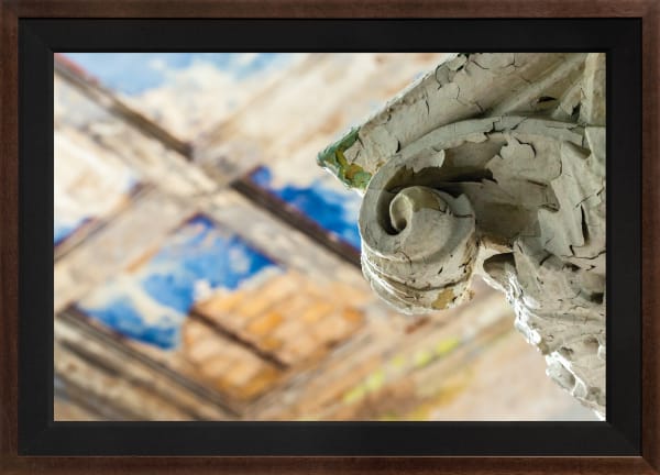 Mario Basner, Strength, Classic Brown Frame, Black Liner