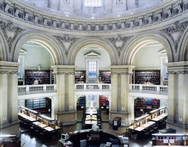 Candida Höfer, Radcliff Camera Oxford I 2004