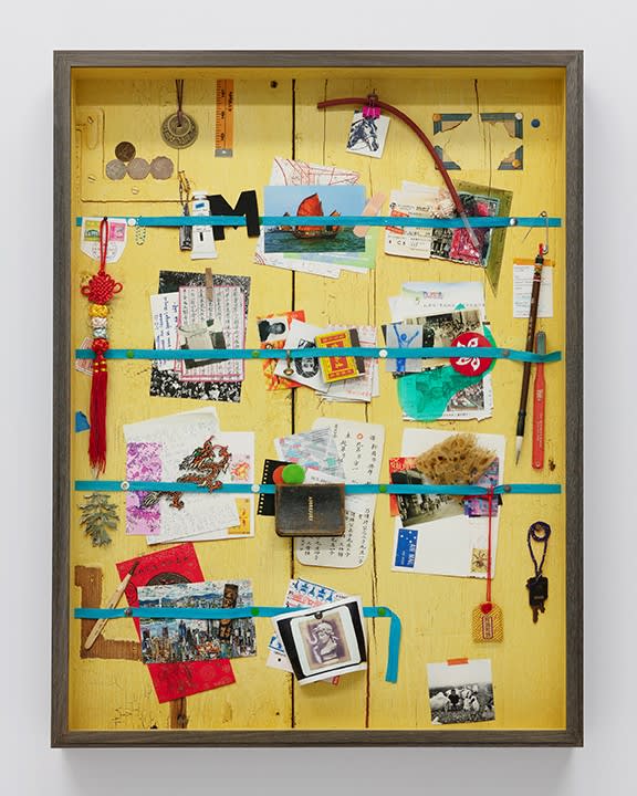 Vik Muniz, Letter Rack Hong Kong (Yellow) (Handmade), 2019