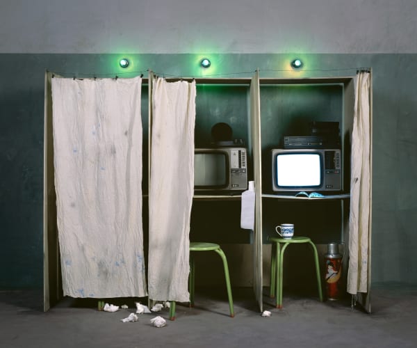 Chen Wei, Rental Service, 2009