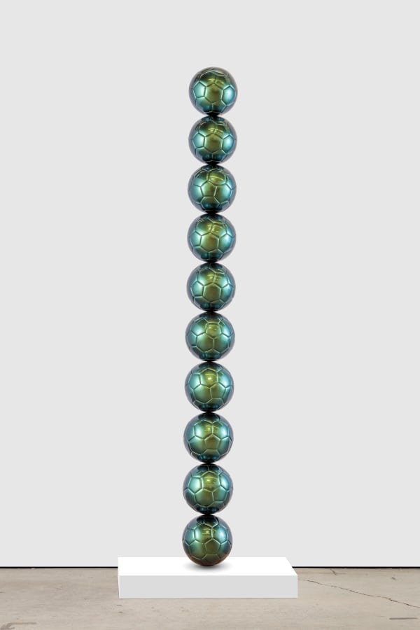 Hank Willis Thomas, Endless Column III, 2017