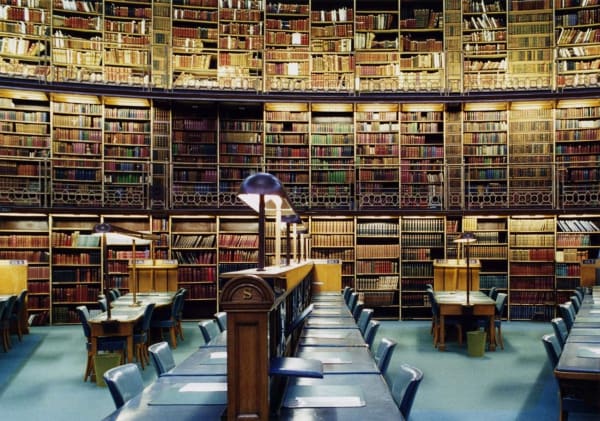 Candida Höfer, British Library London IX 1994