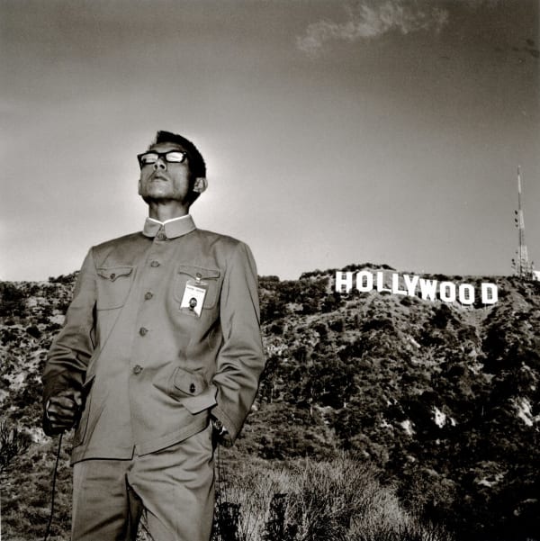 Tseng Kwong Chi, Hollywood Hills, California, 1979