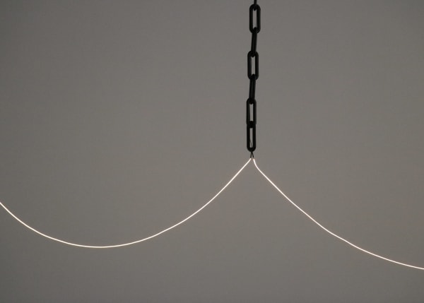 David Taylor, Chain light, 2022