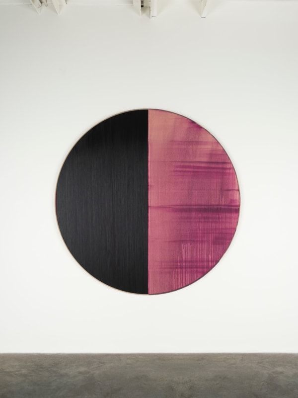 Callum Innes Untitled Lamp Black / Deep Purple Dioxazine, 2023 Oil on birch ply 70 7/8 inches in diameter 180 cm ⌀