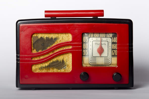 Catalin Radio, Motorola 51X 16 S Grille, 1941